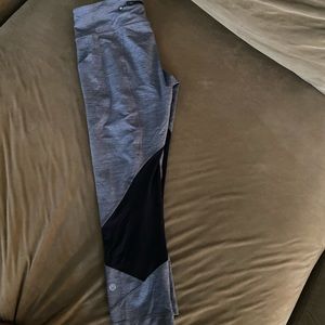 Lululemon yoga pants